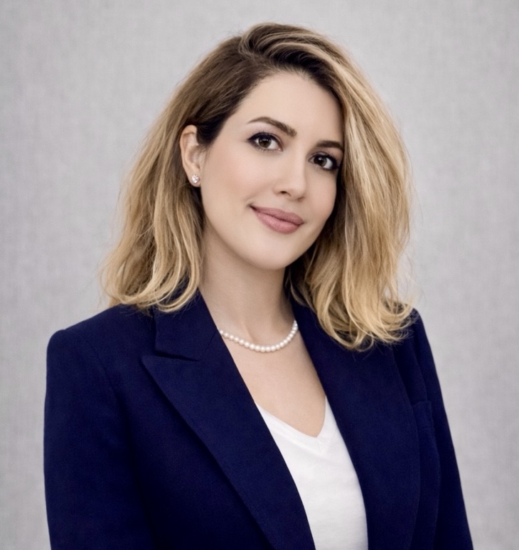 Dr. Farnaz Koubasi
